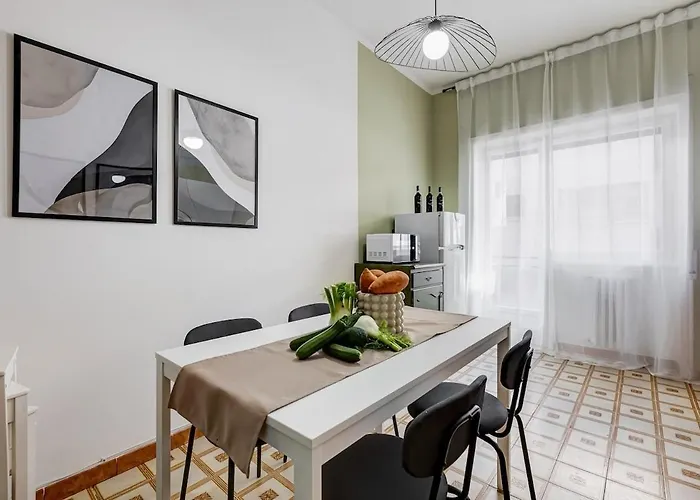 Bdc - Marble 3bdr At Vatican Apartment *