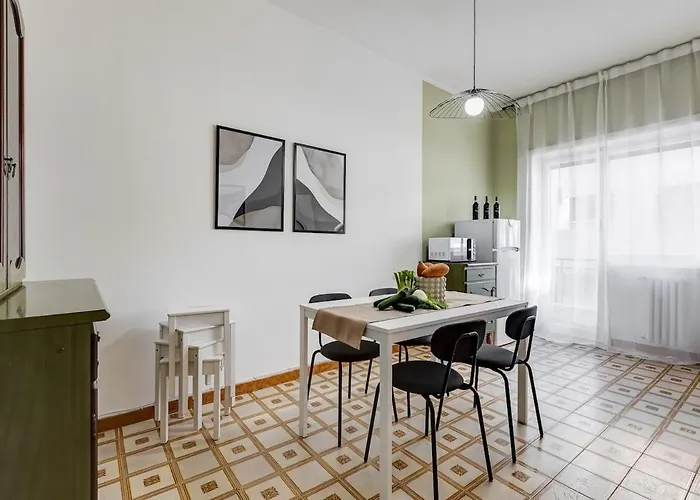 Bdc - Marble 3bdr At Vatican Apartment *
