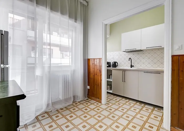 Apartment Bdc - Marble 3bdr At Vatican *